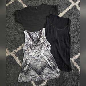 Lot of 3 Apt. 9 Tops: 2 Embellished Sleeveless & 1 Short Sleeve Size Medium